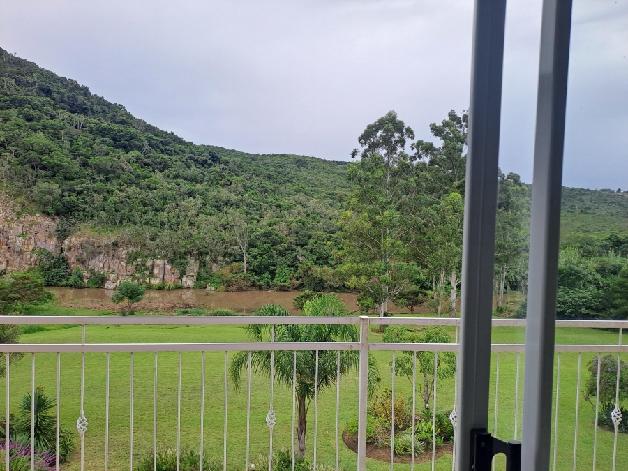 10 Bedroom Property for Sale in Dorchester Heights Eastern Cape